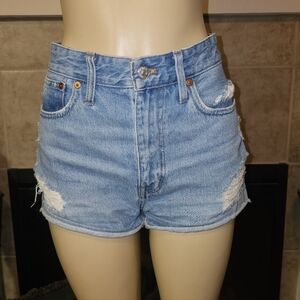 Madewell Women's Relaxed Denim Jean Shorts. Size 28.